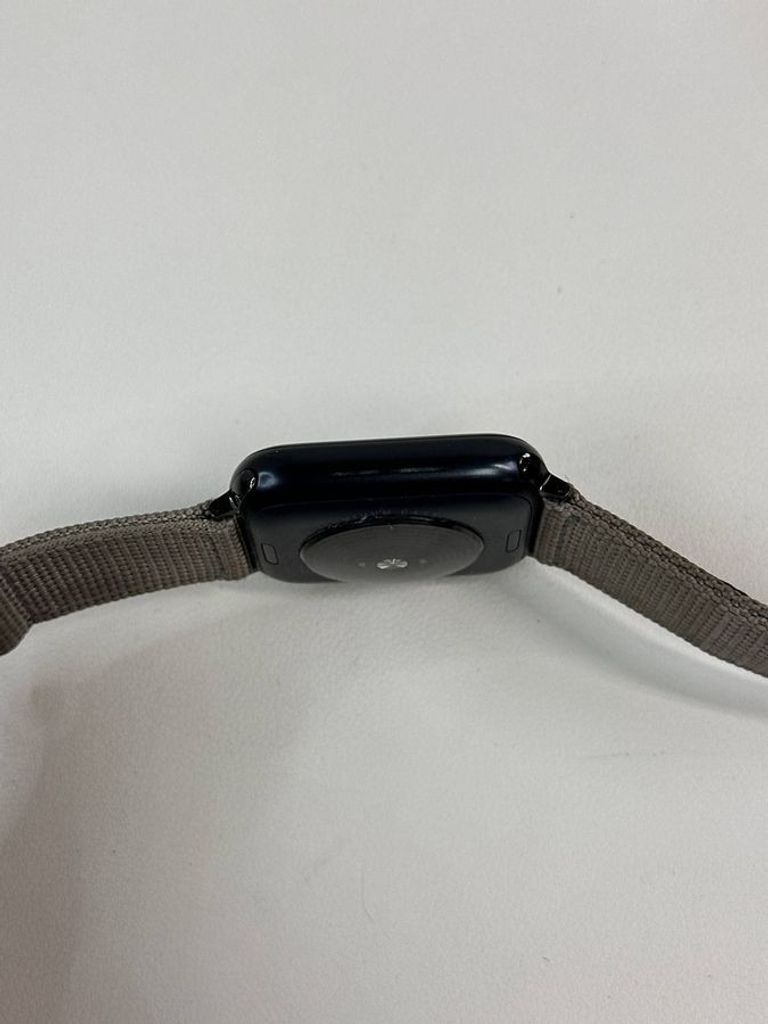 Apple watch se 2 gps 44mm aluminium case Код:01-200829222. Зображення 12