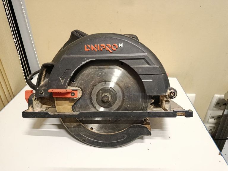 Купить Dnipro-M cs-185lx Б/У