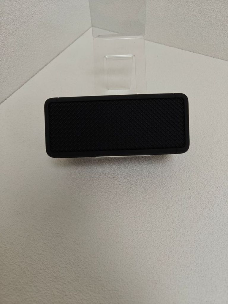 Дешиво Marshall emberton с ломбарда