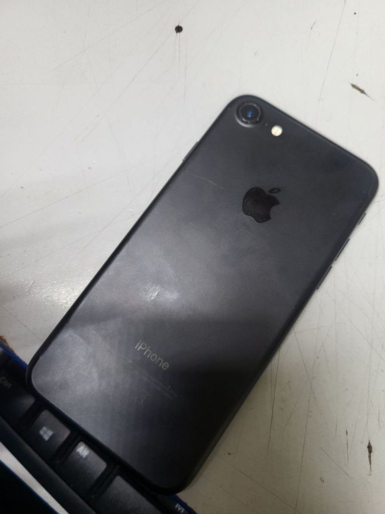 Купить Apple iphone 7 32gb Б/У