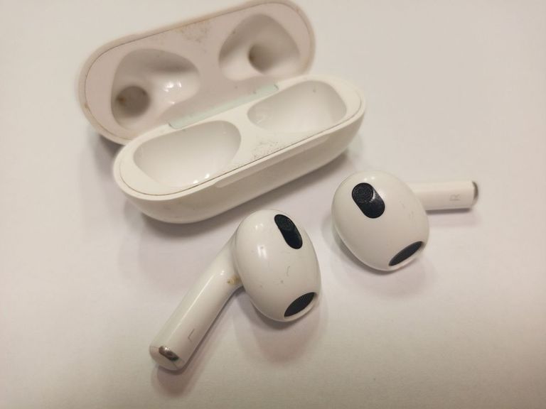 Apple airpods 3rd generation Код:01-200847573. Зображення 5