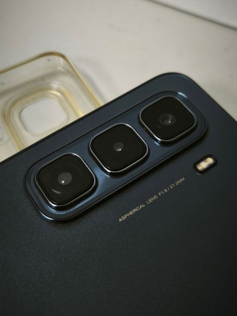 Оголошення Infinix hot 50 8/256gb Б/У