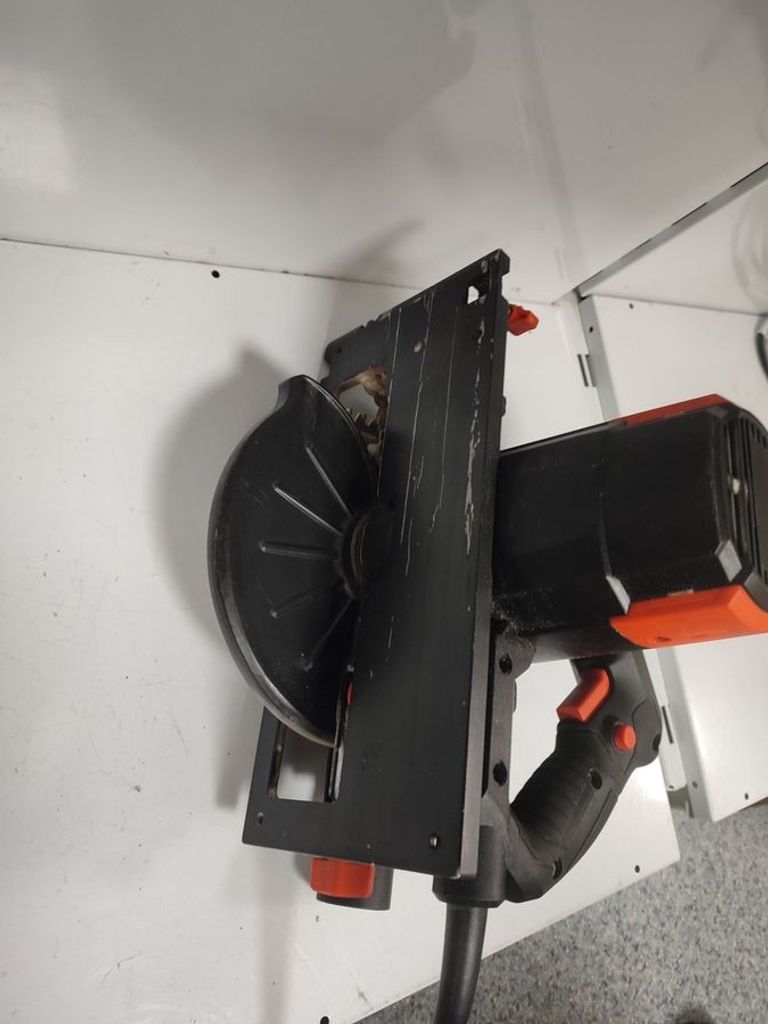 Дешиво Dnipro-M cs-185lx с ломбарда