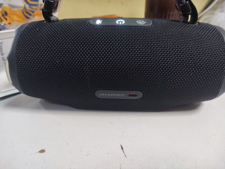 Купити JBL Charge 6 Black Б/У