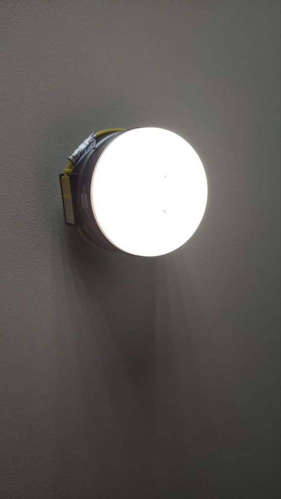 Оголошення Brennenstuhl LED Outdoor OLI 0300A Powerbank черный с белым () (1171540) Б/У