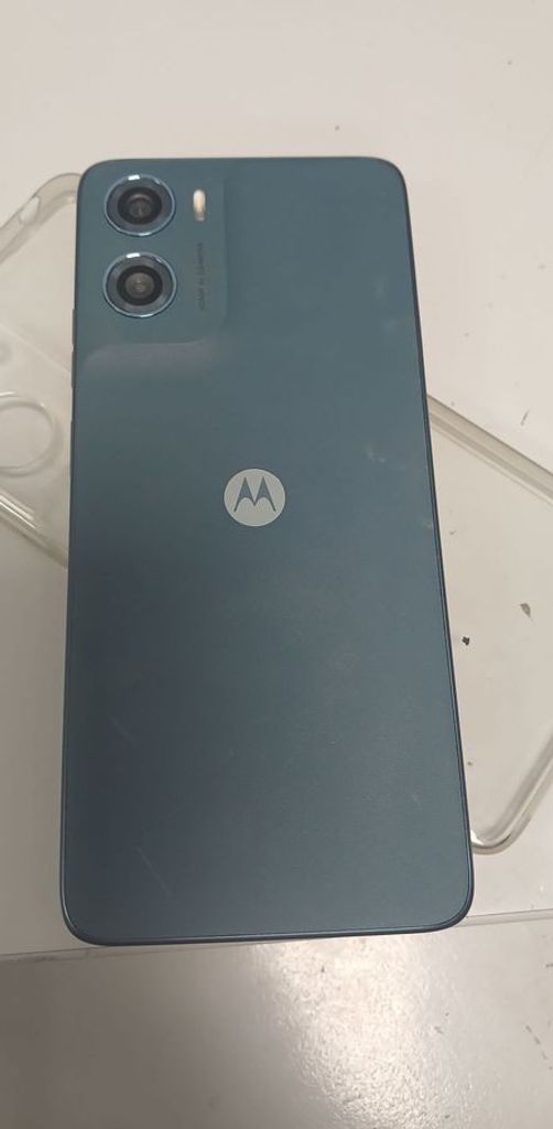 Оголошення Motorola moto g06 4g 4/64gb tendril Б/У