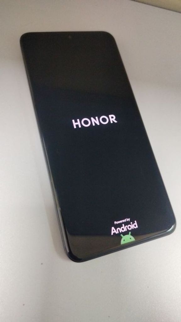 Дешиво Honor 200 12/512gb с ломбарда