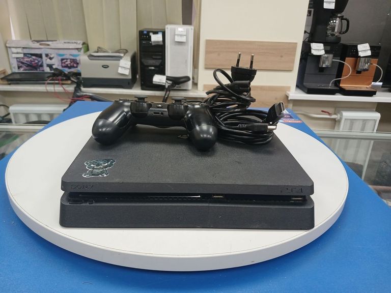 Купити Sony playstation 4 slim 500gb Б/У