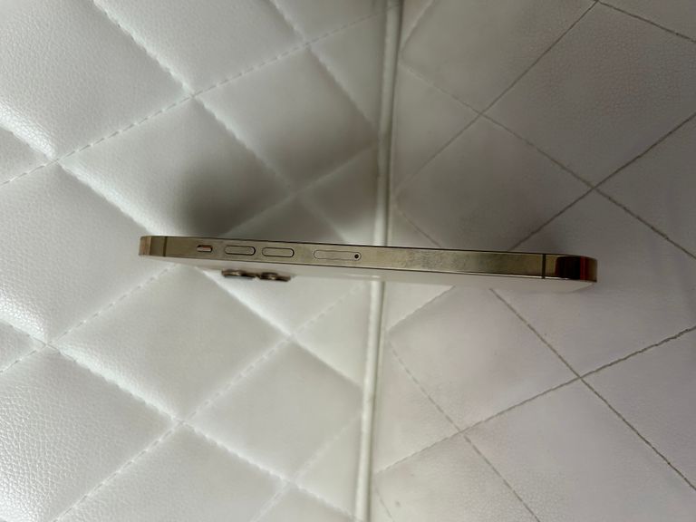 Apple iPhone 13 Pro Max 128GB Gold (MLL83) Код:null. Зображення 6