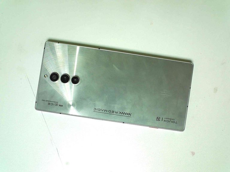 Оголошення Zte Redmagic 8S Pro 12/256GB Midnight Б/У