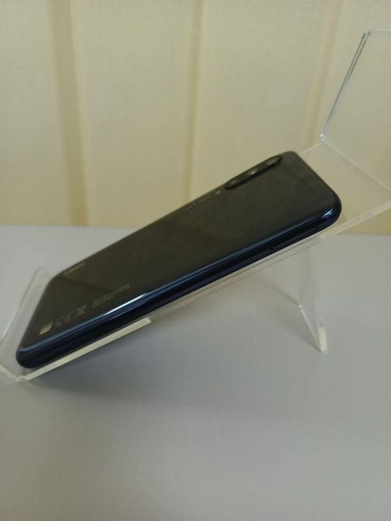 Купить Xiaomi mi a3 4/64 Б/У