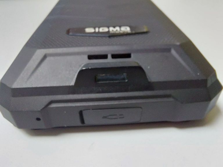 Дешево Sigma x-treme pq57 6/256gb з ломбарду