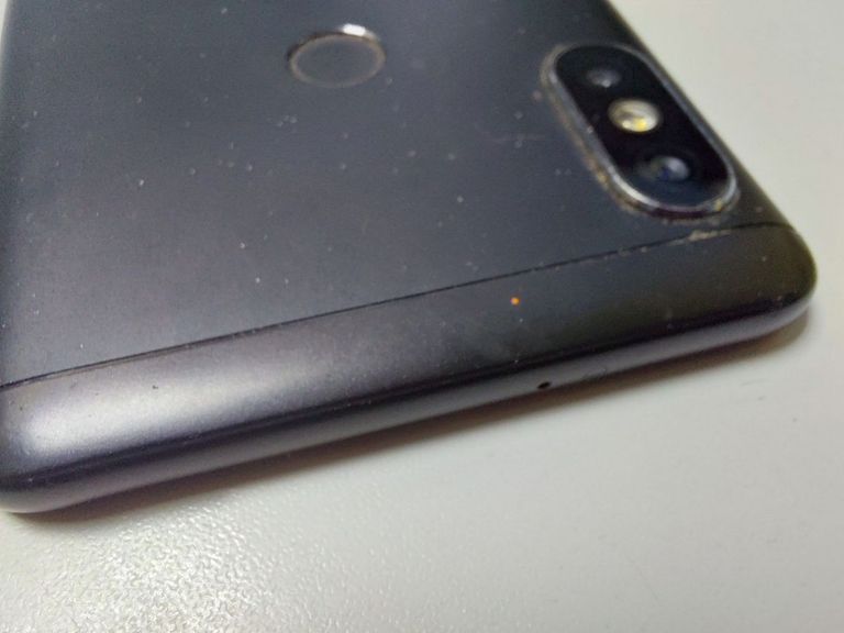 Розпродаж Xiaomi Redmi Note 5 3/32GB Black, продавець Техноскарб