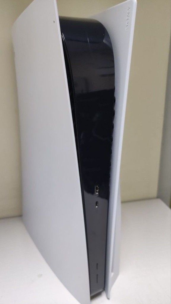 Дешиво Sony PlayStation 5 825GB с ломбарда