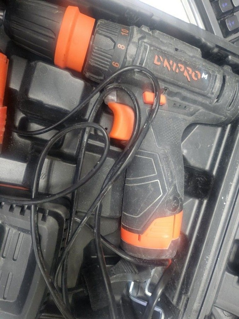Оголошення Dnipro-M cd-12qx Б/У