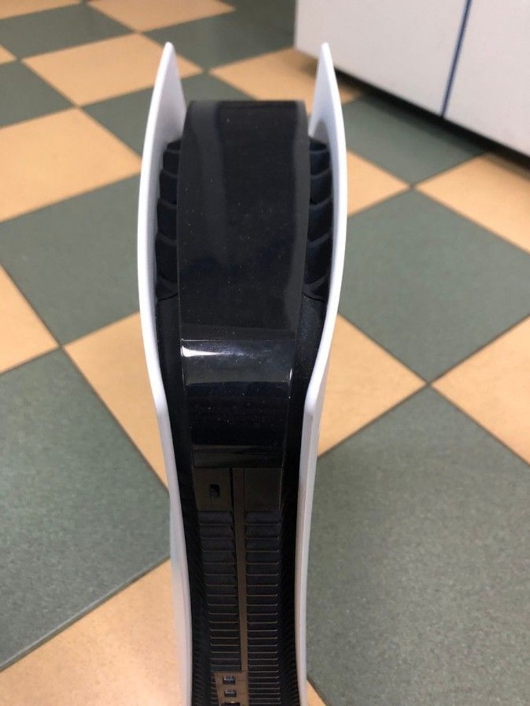 Sony PlayStation 5 825GB Код:01-200966487. Зображення 8