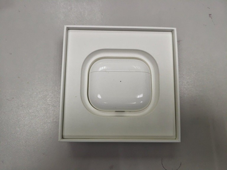 Купити Apple airpods 3rd generation Б/У