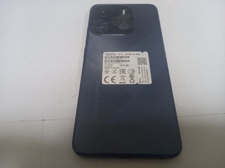 Купити Tecno spark go 2023 bf7n 3/64gb Б/У