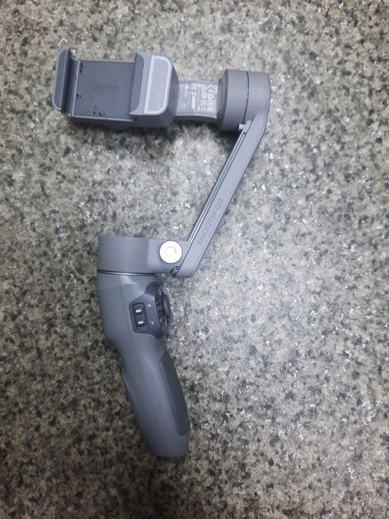 Оголошення Zhiyun smooth-q3 Б/У