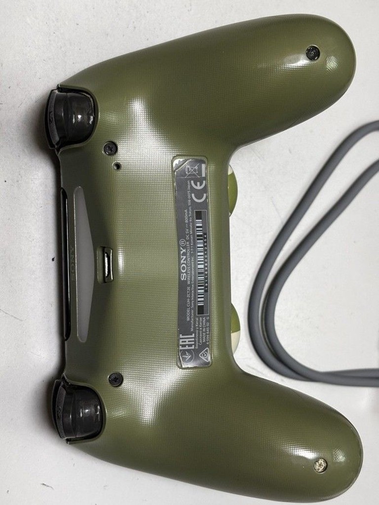 Дешево Sony dualshock 4 v2 з ломбарду