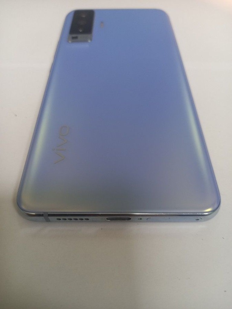Оголошення Vivo x50 8/128gb Б/У
