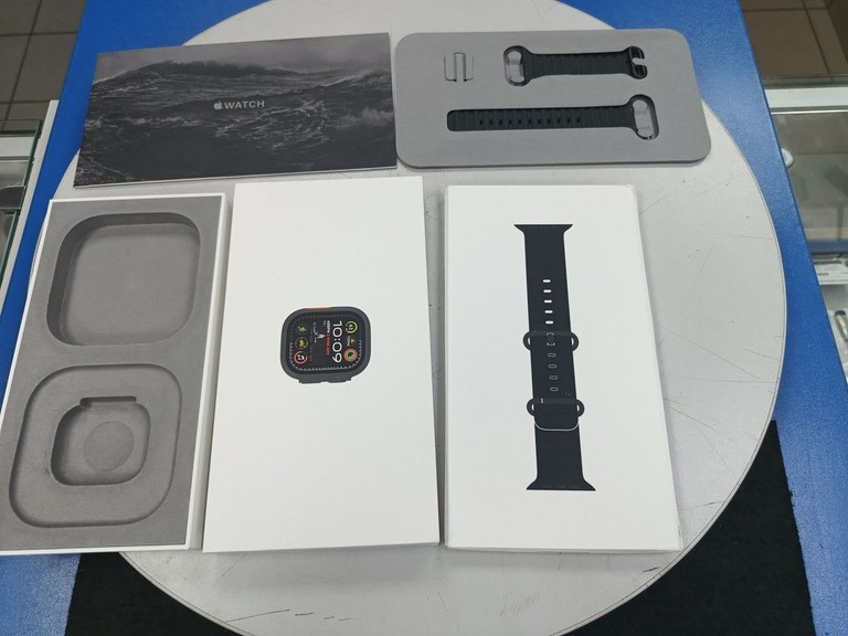 Оголошення Apple watch ultra 2 gps + cellular 49mm titanium case Б/У