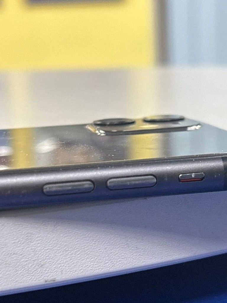 Дешево Apple iphone 11 128gb з ломбарду