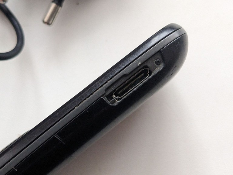 Samsung e1202i Код:null. Зображення 4