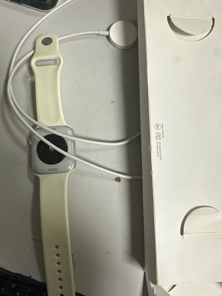 Дешиво Apple watch se 2 gps 44mm aluminium case с ломбарда