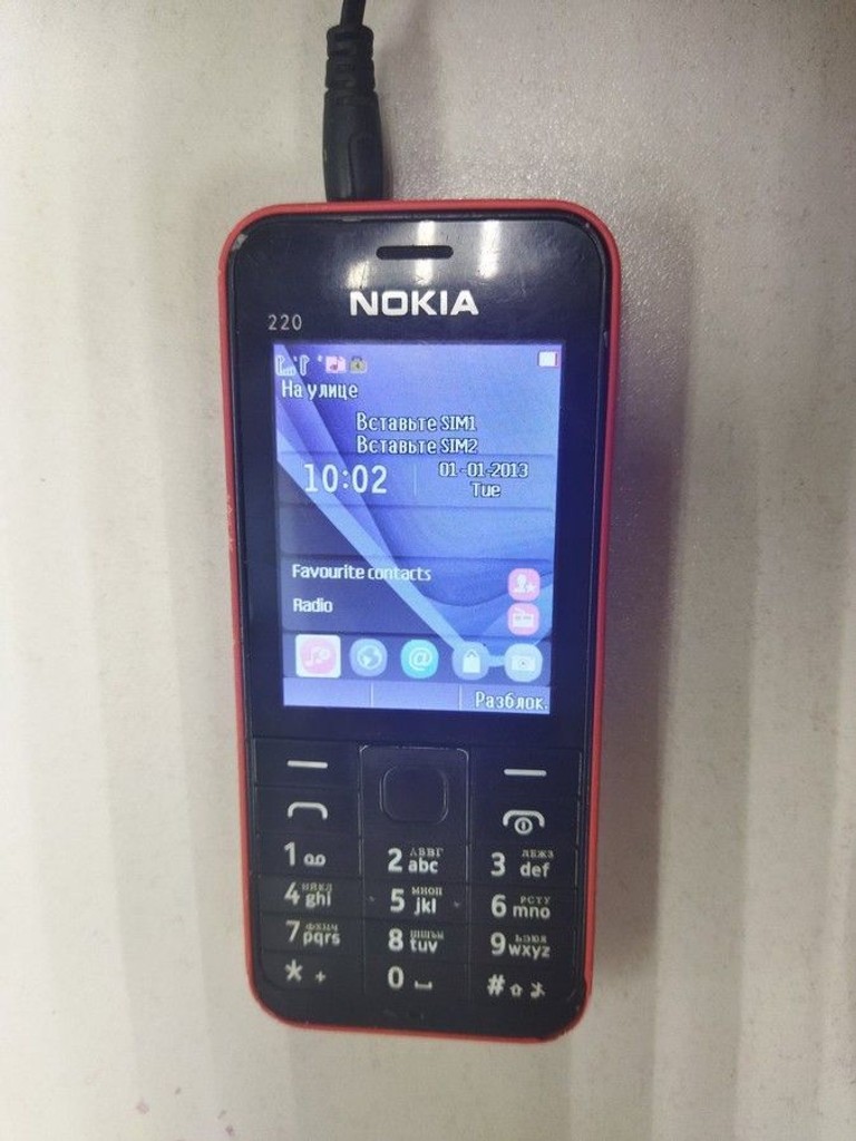 Купить Nokia 220 dual sim Б/У