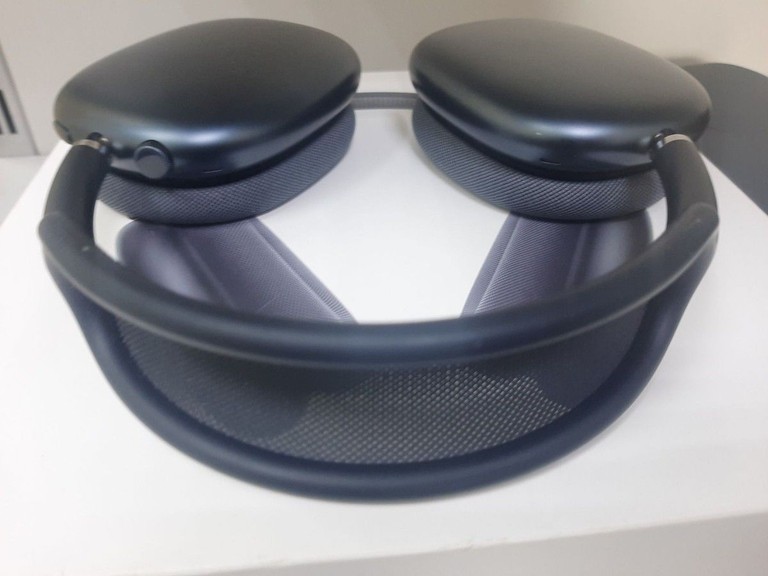 Оголошення Apple airpods max usb-c Б/У