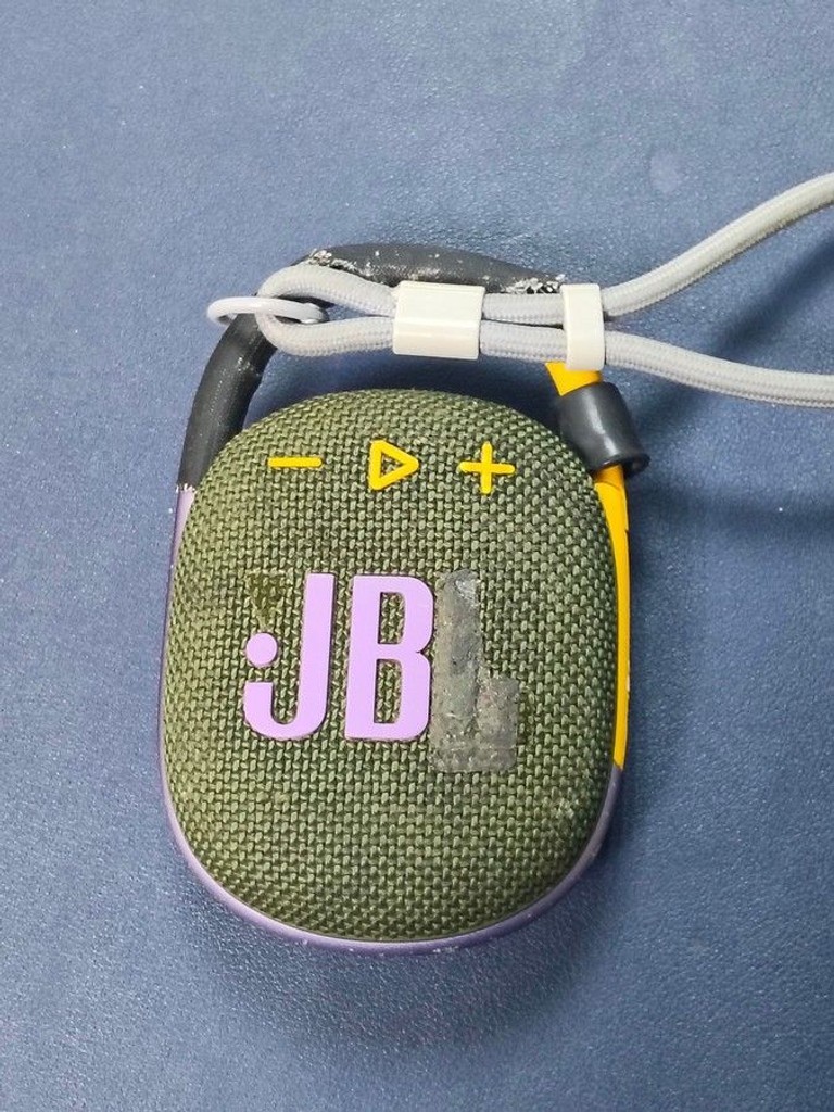 Купить Jbl clip 4 Б/У