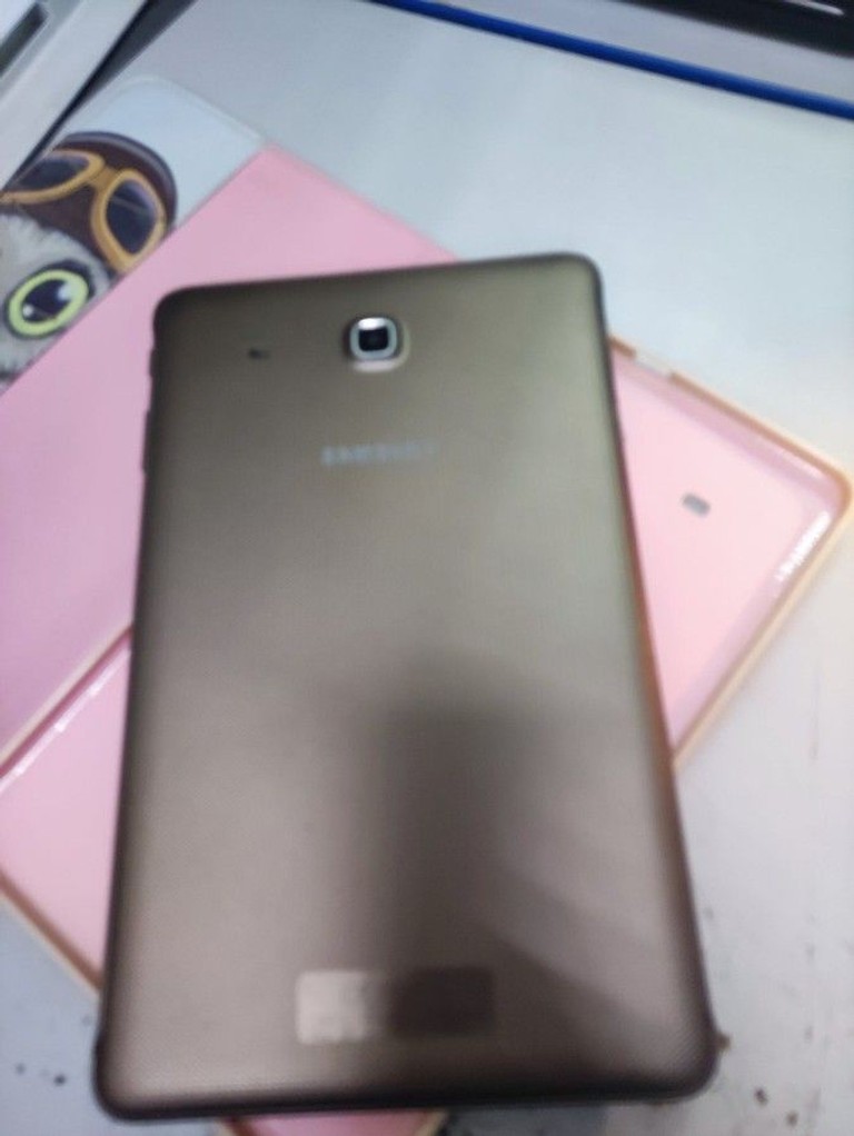 Дешево Samsung galaxy tab e 9.6 8gb 3g з ломбарду