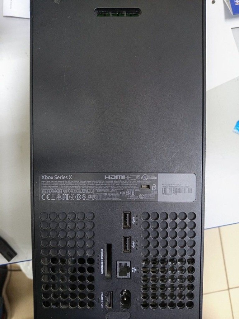 Дешиво Microsoft xbox series x 1tb с ломбарда