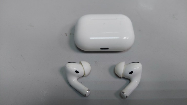 Купити Apple AirPods Pro (MWP22) Б/У