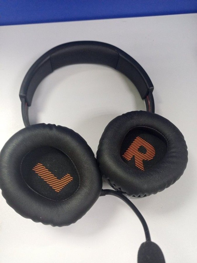 Объявление Jbl quantum 350 wireless Б/У
