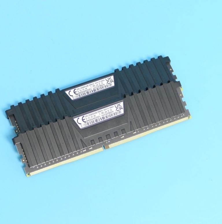 Corsair Vengeance LPX 2x16GB 3200MHz Black (CMK32GX4M2E3200C16) Модуль пам'яті. Нова. Код:null. Зображення 4