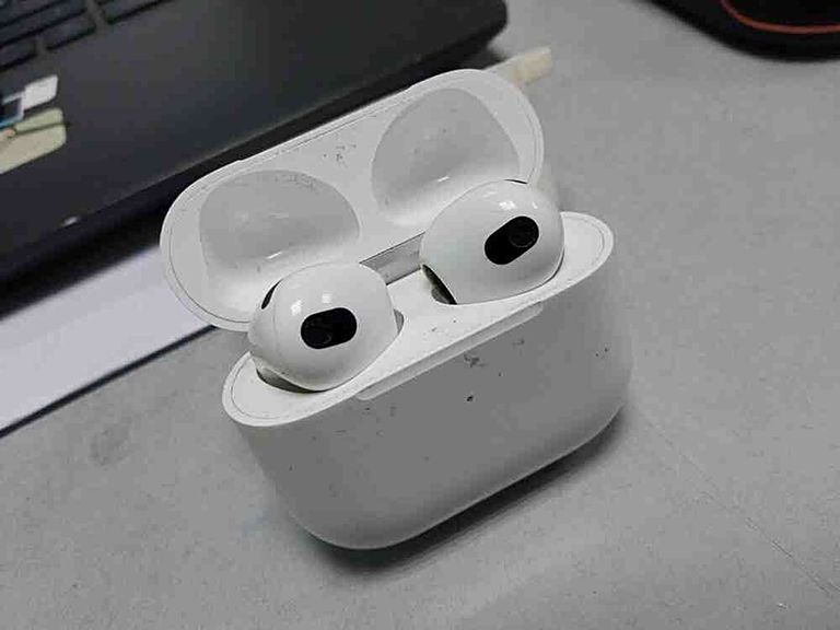 Купить Apple airpods 3 gen копия Б/У