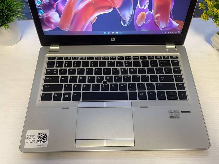 Дешево Ультрабук HP EliteBook Folio 14" HD+  8/256 SSD Intel Core i7 ! з ломбарду
