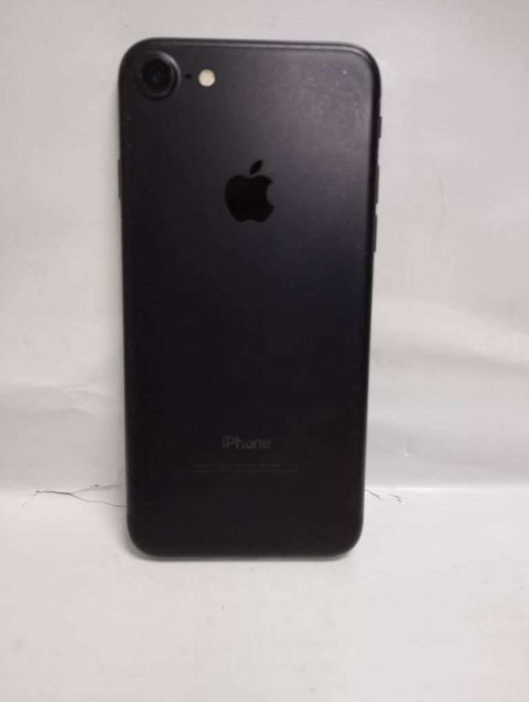 Объявление Apple iphone 7 32gb Б/У