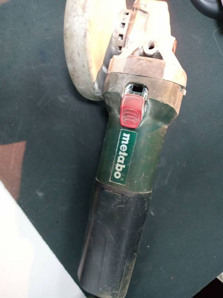 Дешиво Metabo w 1100-125 с ломбарда