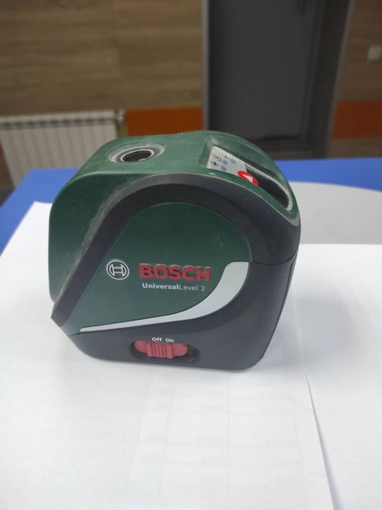 Дешево Bosch universallevel 2 з ломбарду
