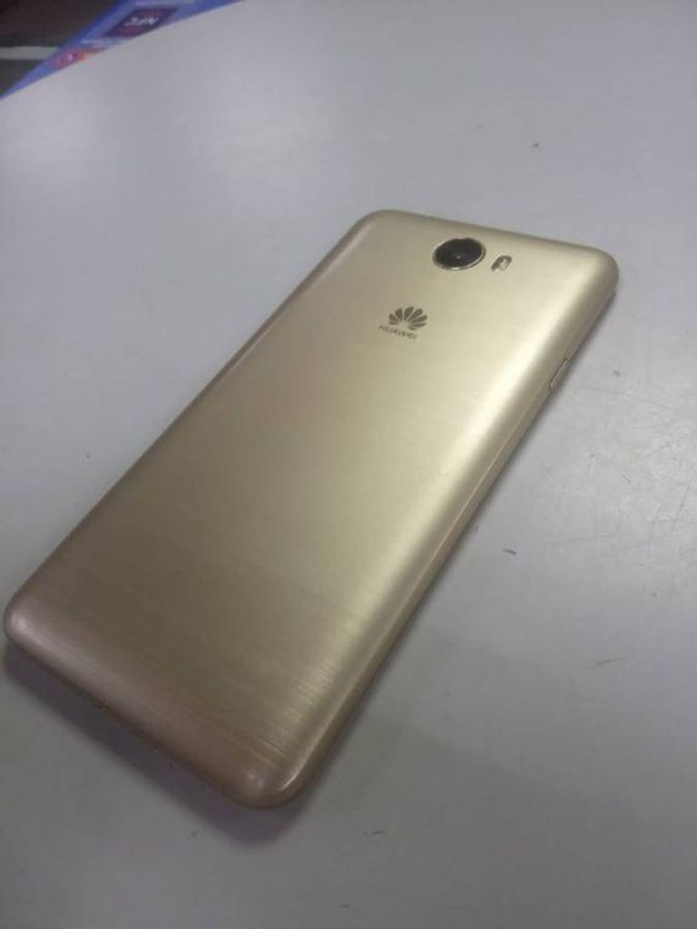 Оголошення Huawei y5 ii Б/У