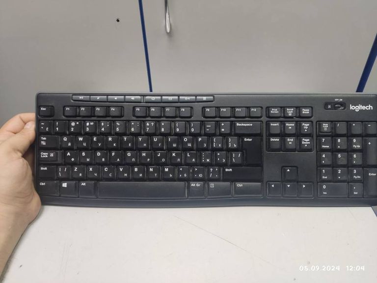 Logitech k270