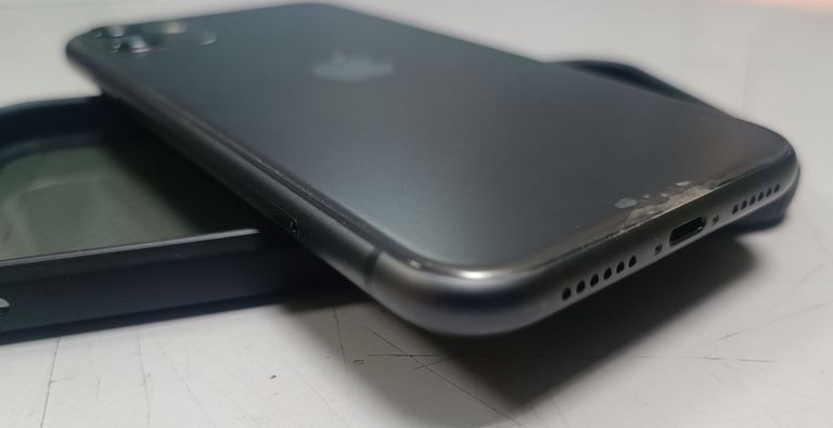 Apple iphone 11 128gb Код:01-200466799. Изображение 13