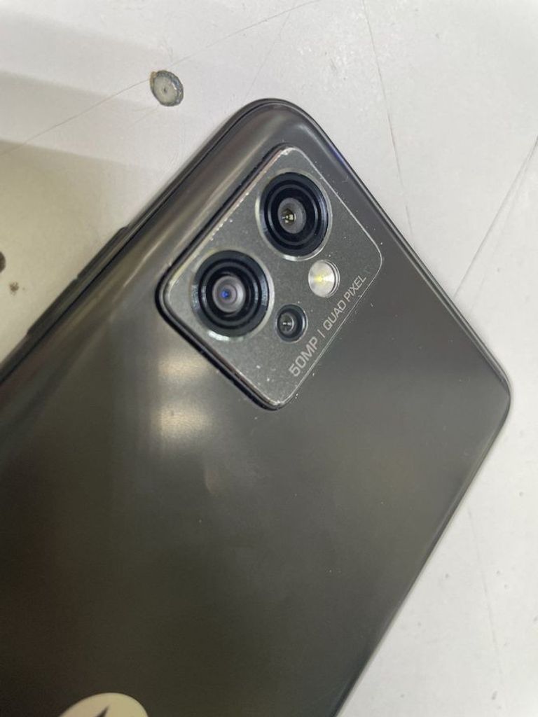 Дешево Motorola moto g32 6/128gb xt2235-2 з ломбарду