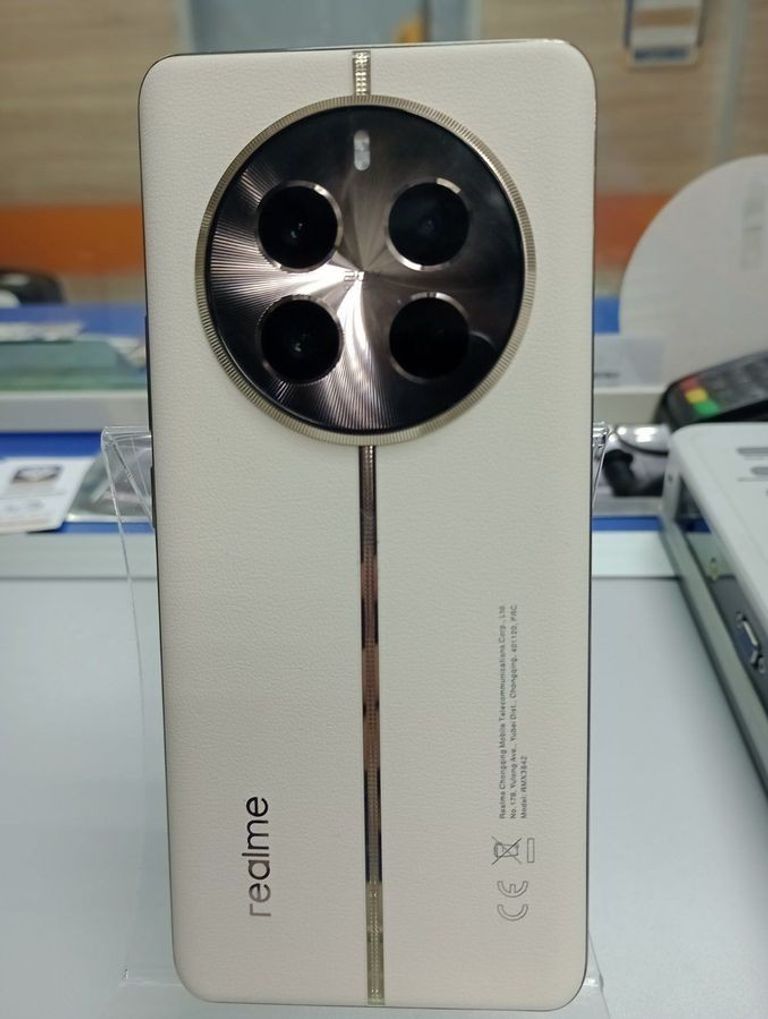 Realme 12 pro 5g 12/512gb Код:01-200473717. Изображение 6