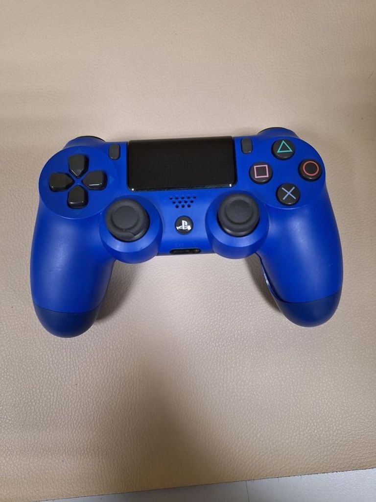 Купити Sony dualshock 4 v2 Б/У