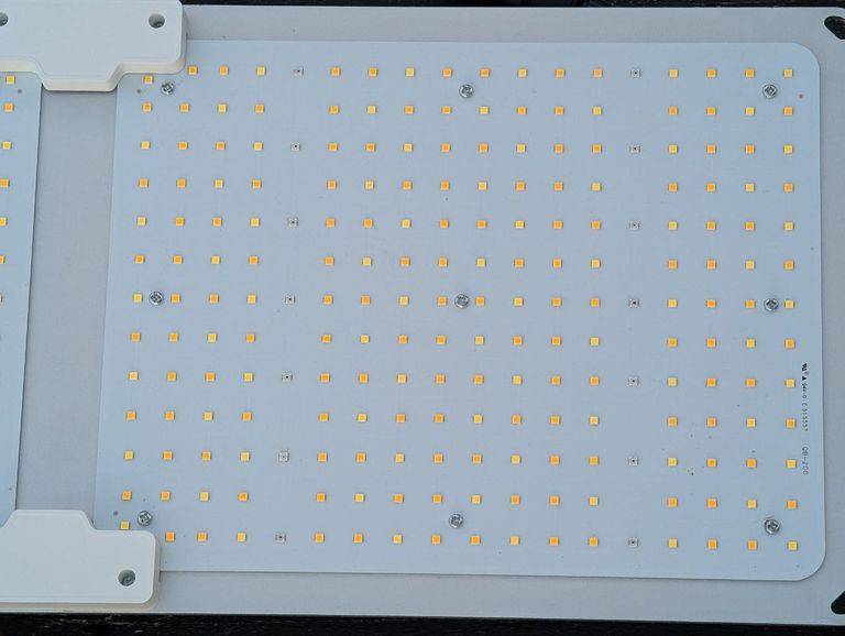 для вирощування рослин GH-2000 з діодами Samsung LM301B, драйвером MeanWell, з регульованим освітленням Код:null. Зображення 5