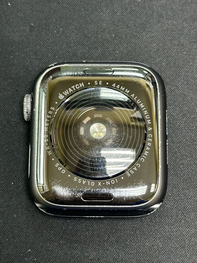 Купить Apple watch se gps 44mm a2352 Б/У